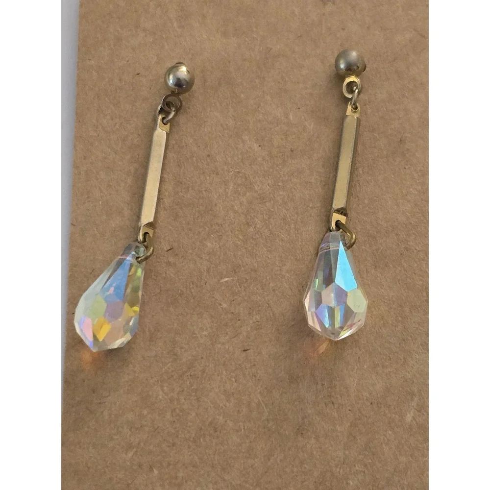Vintage Avon Aurora Borealis Crystal Drop Earrings Gold Tone Teardrop Dangle